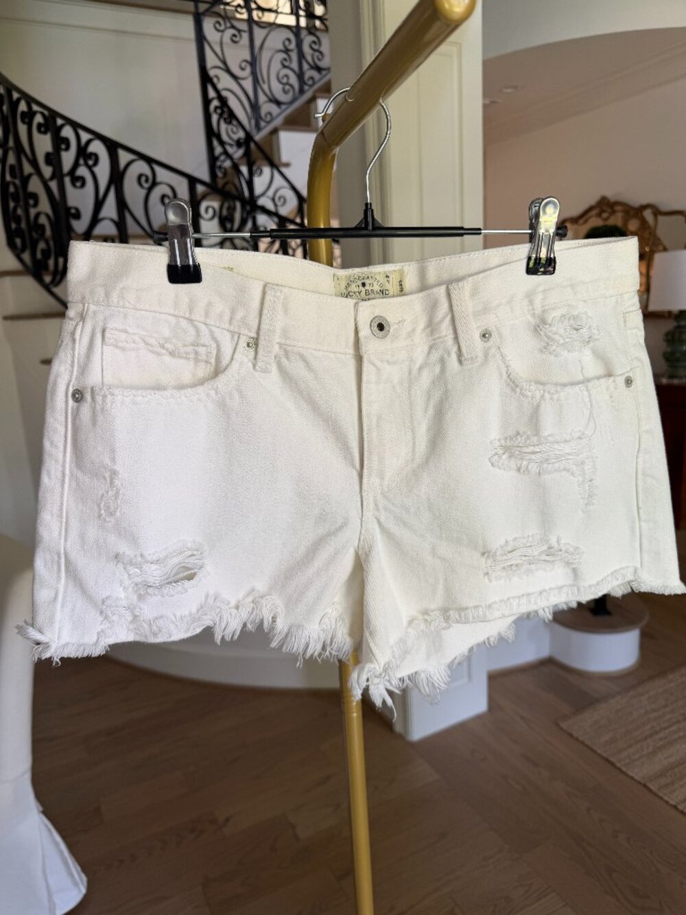 Lucky Brand White Distressed Denim Cutoff Shorts | Size 8